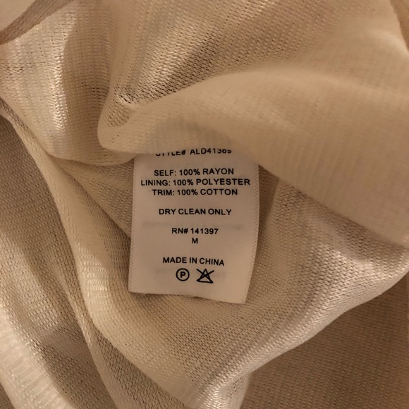 ASTR Y-back dress. - Picture 5 of 8